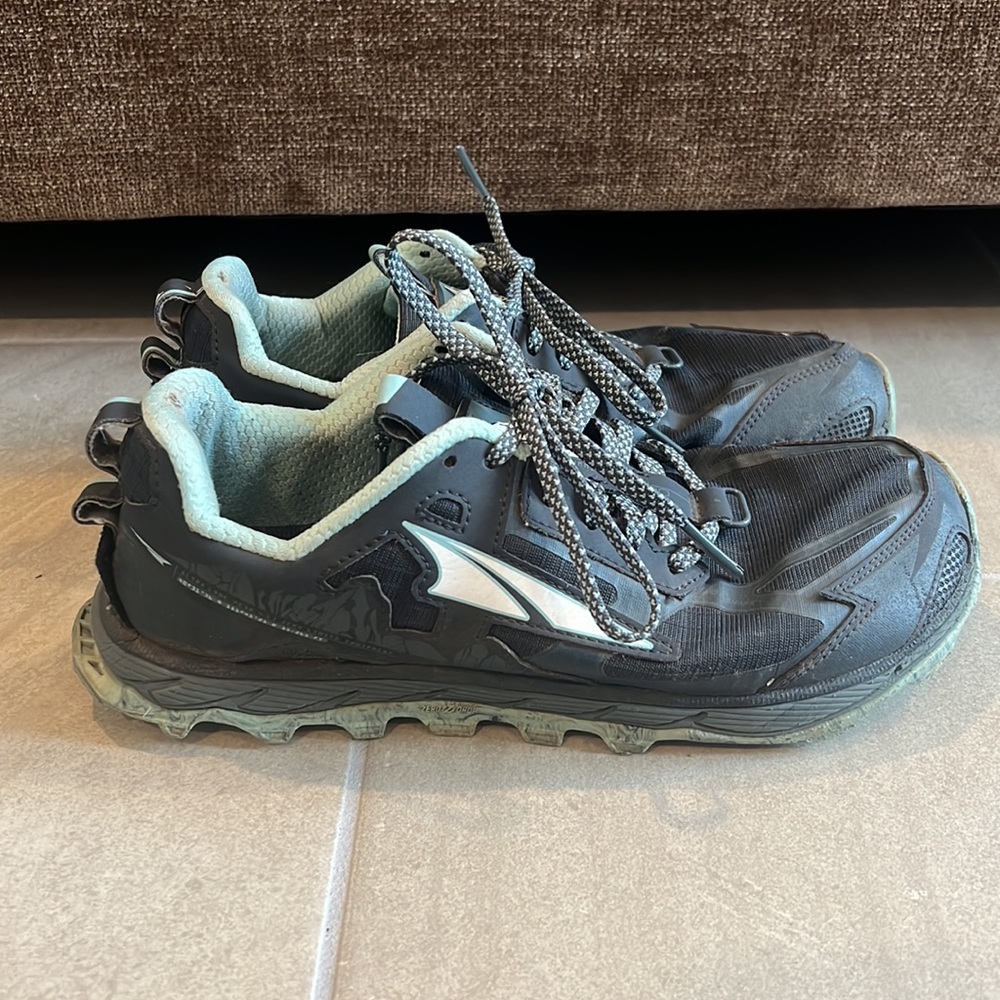 Altra Lone Peak 4.5 Trail Running Shoes Women’s 9.5